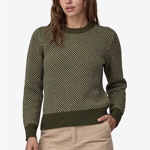 PATAGONIA RECYCLED WOOL SWEATER. GREEN/WHITE. SIZE LARGE